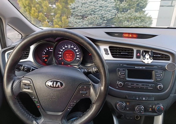 Kia Ceed cena 26000 przebieg: 189000, rok produkcji 2012 z Chorzele małe 106